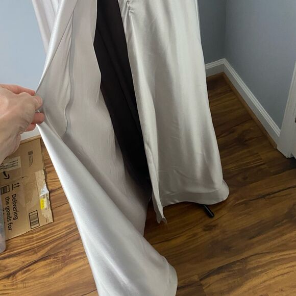 La Femme Strapless Slit Silver Satin Ballgown Long Formal Prom Evening Size 10 - Picture 9 of 13